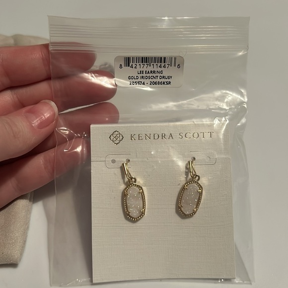Kendra Scott Gold Dangle Earings - Picture 2 of 3